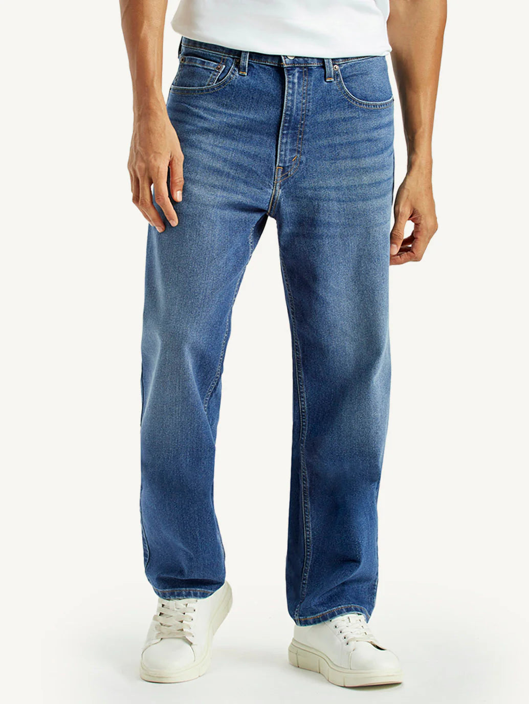 Loose Fit Mid Rise Jeans for Men with Comfortable and Relaxed Style
