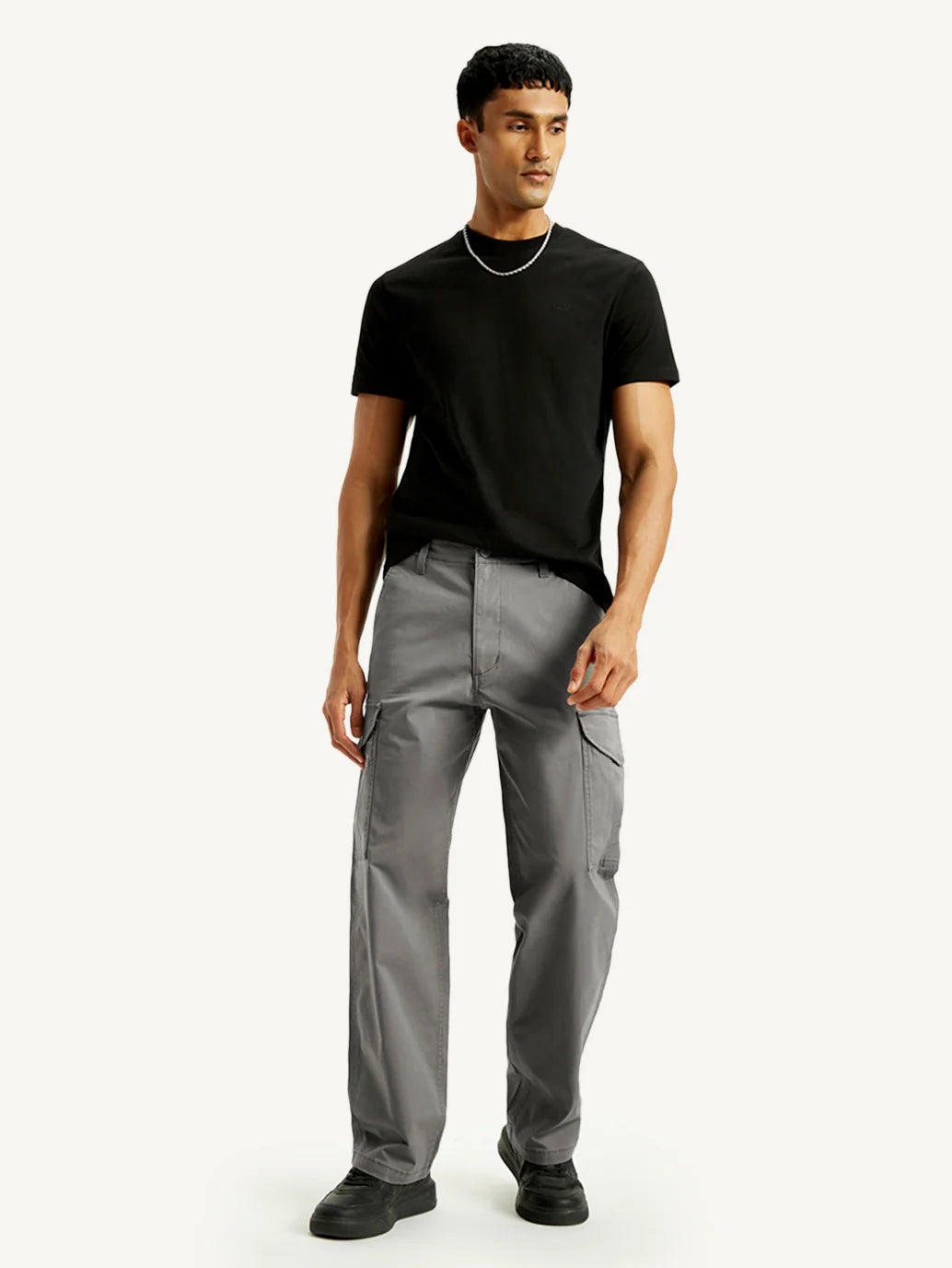 Grey Mid Rise Baggy Fit Cargo Trousers for Men Designed for Comfort and Style