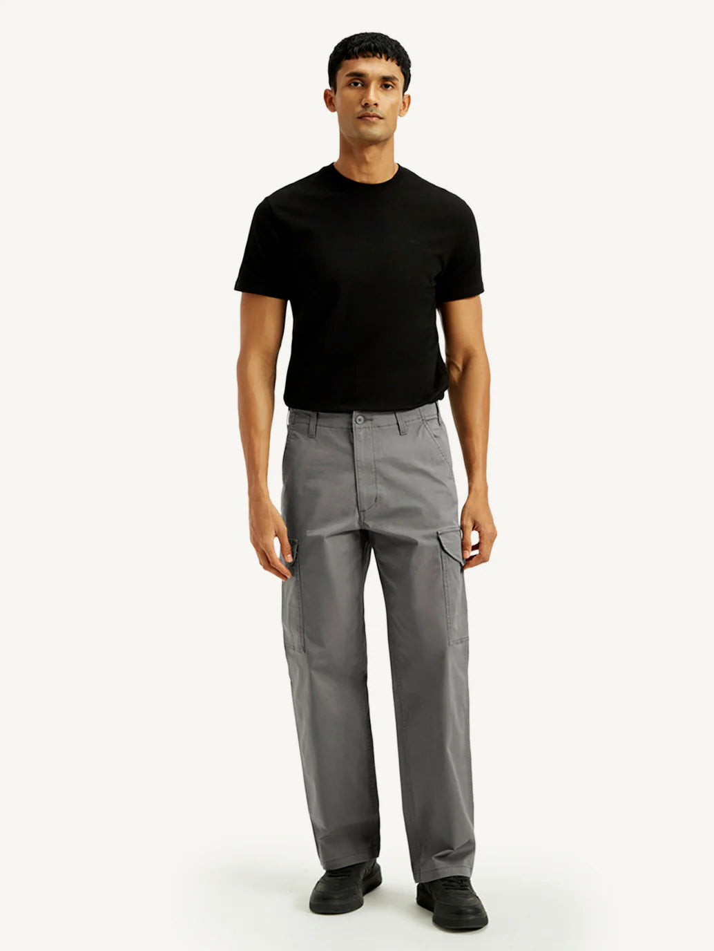 Grey Mid Rise Baggy Fit Cargo Trousers for Men Designed for Comfort and Style