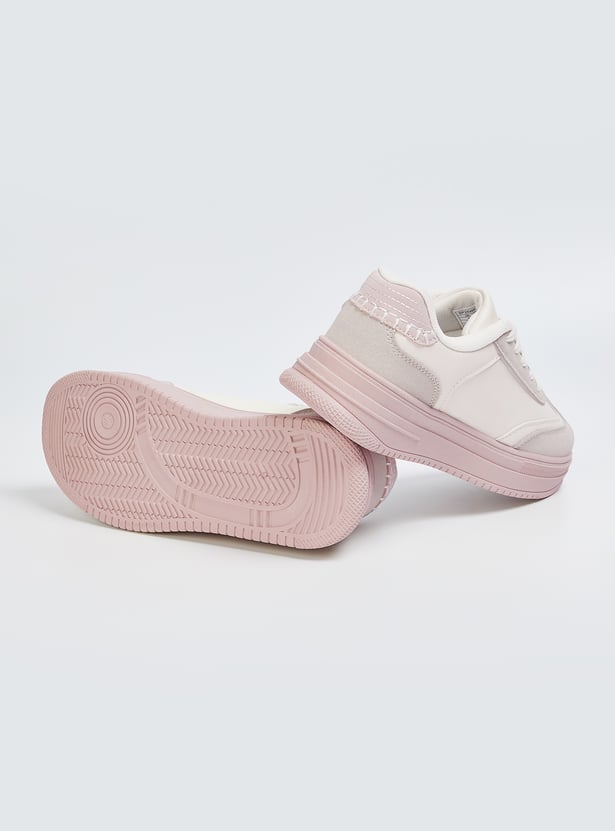 High Performance Women Colorblock Shoes with Shock Absorbing Sole and Lightweight Build