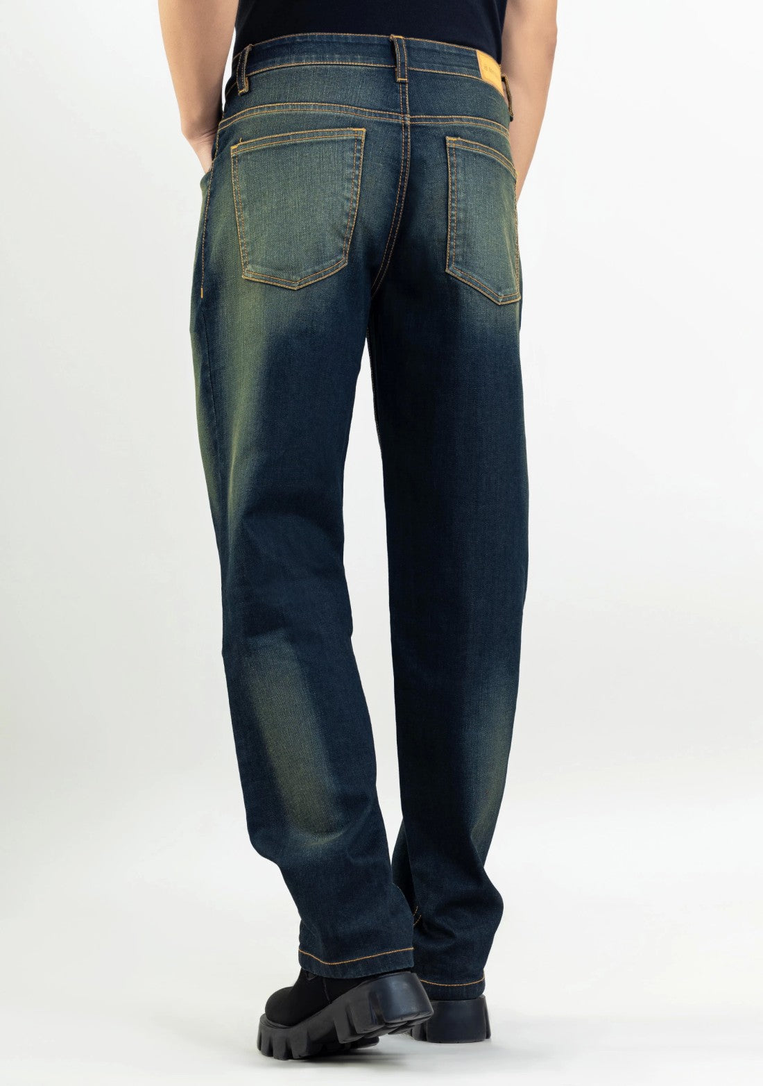 Relaxed Straight Fit Denim Jeans for Men Designed for Comfort and Style