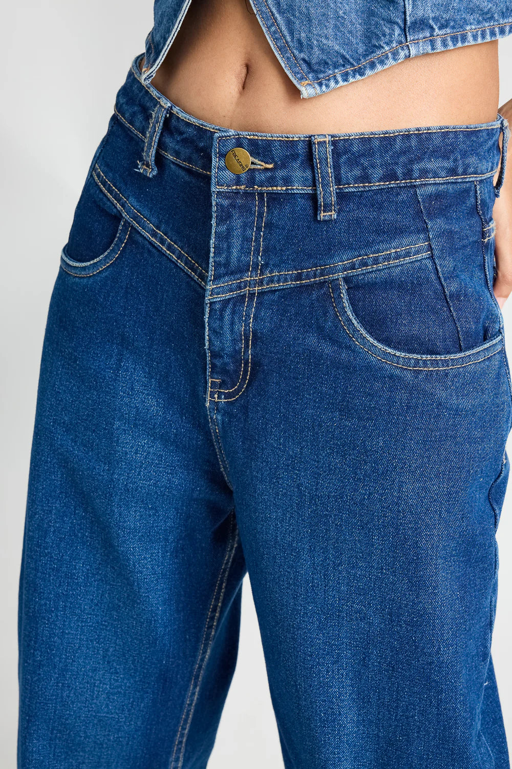 Versatile Dark Blue Fish Cut Womens Straight Fit Jeans for Casual Street Style Outfits