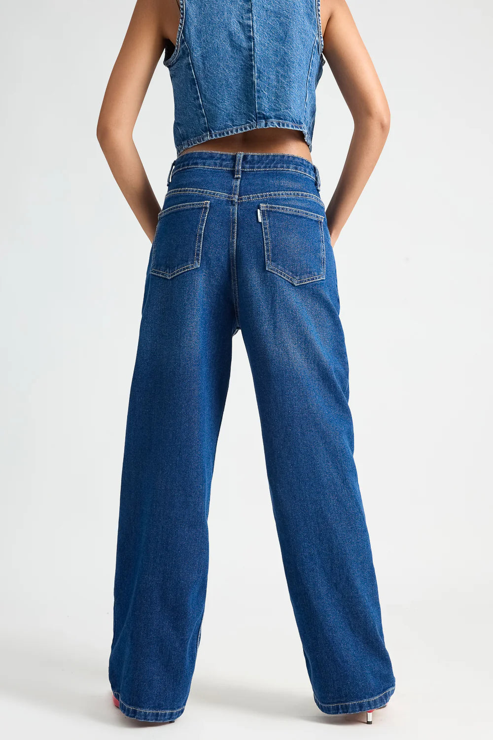Versatile Dark Blue Fish Cut Womens Straight Fit Jeans for Casual Street Style Outfits