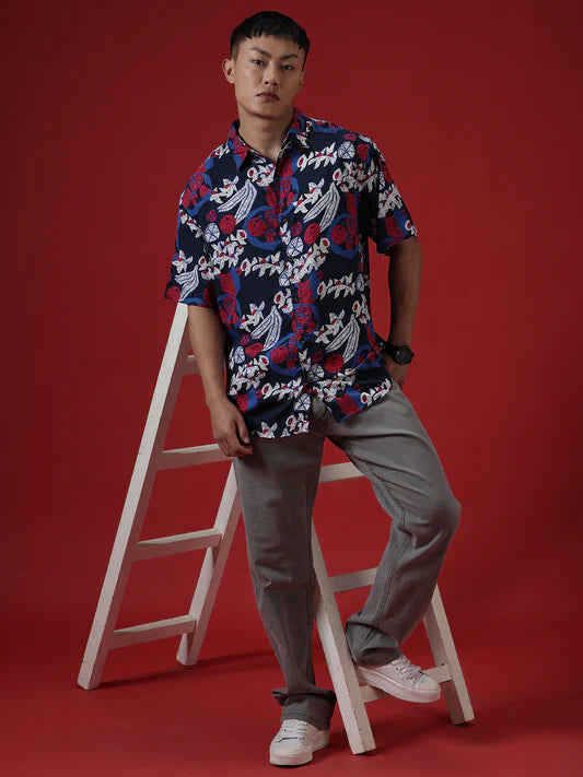 Tropical Bliss Viscose Shirt with Bold Botanical Print and Soft Lightweight Fabric