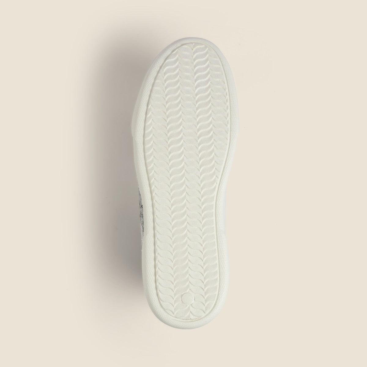 Stylish Women Silver Casual Shoes with Breathable Upper and Cushioned Sole
