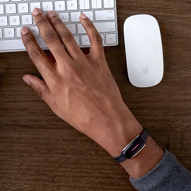 Long Distance Touch Bracelets Set Vibrating and Wireless for Couples and Friends Connection