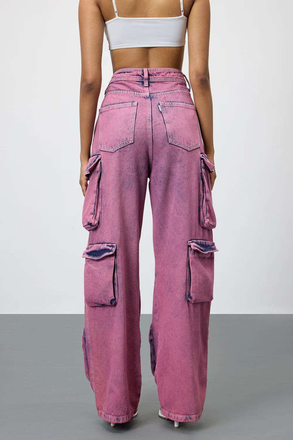 Edgy Blush Womens Baggy Straight Cargo Jeans Durable Utility Denim for Trendy Outfits