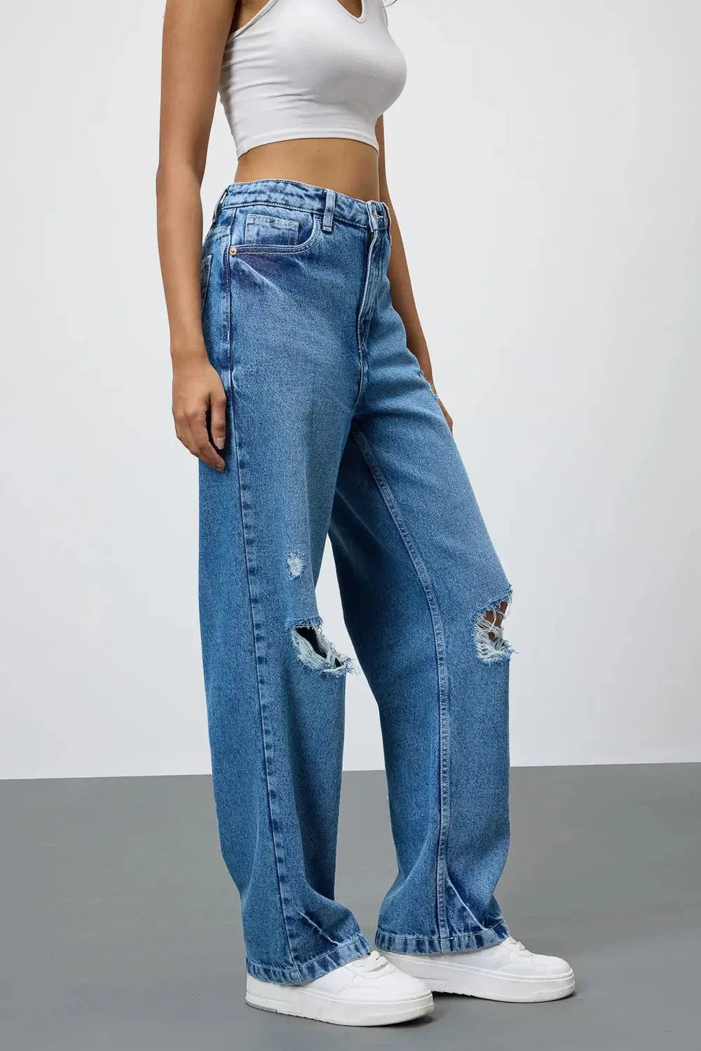 Premium Grunge Blue Ripped Womens Straight Jeans Casual Distressed Denim for Trendy Outfits