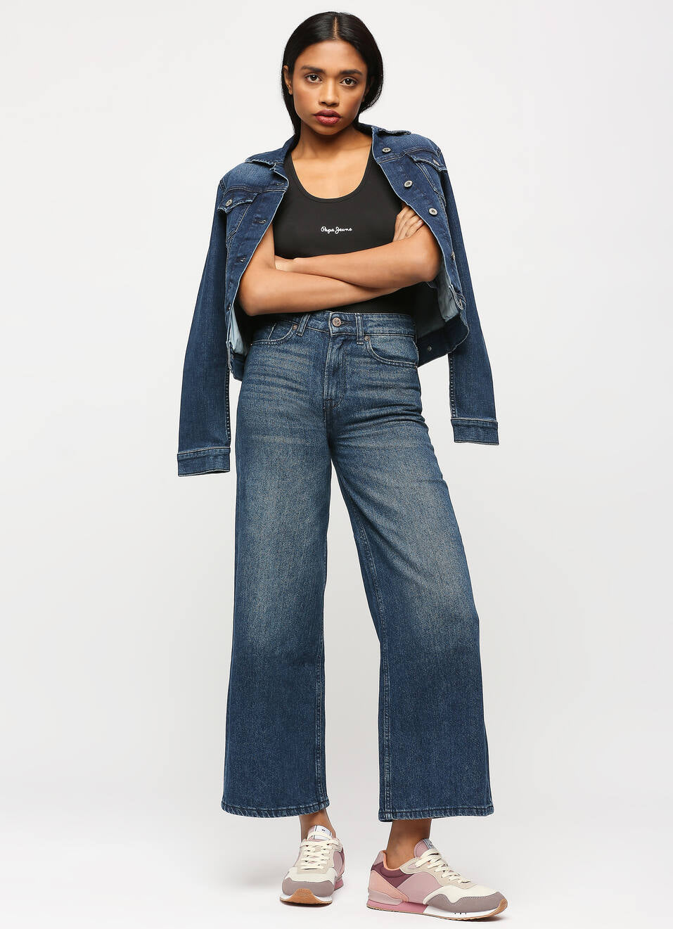 Streetwear Style Hailey Blue Wide Leg Jeans with High Waist Design