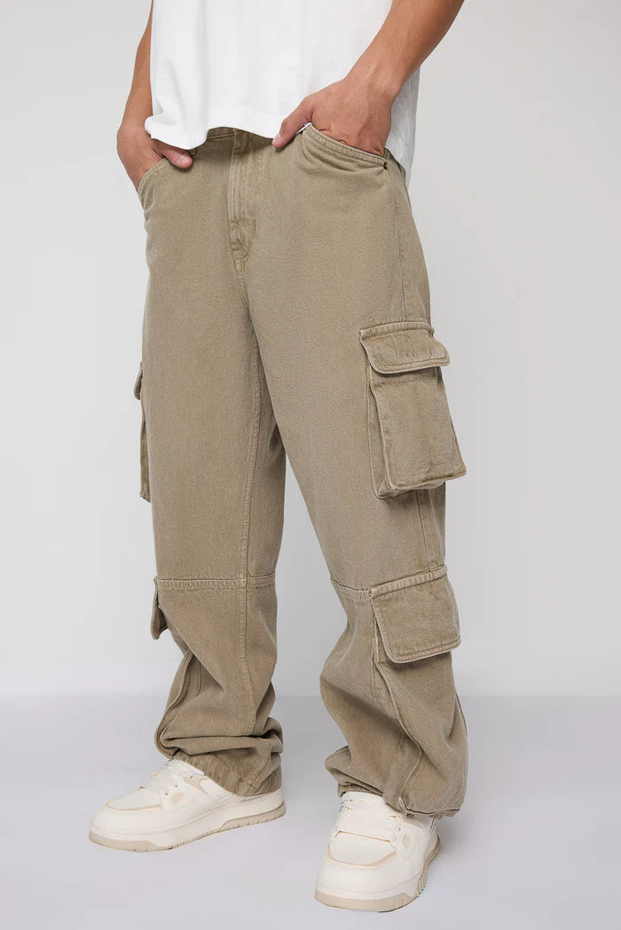 Khaki Baggy Fit Cargo Jeans for Men Designed for Comfort and Everyday Wear