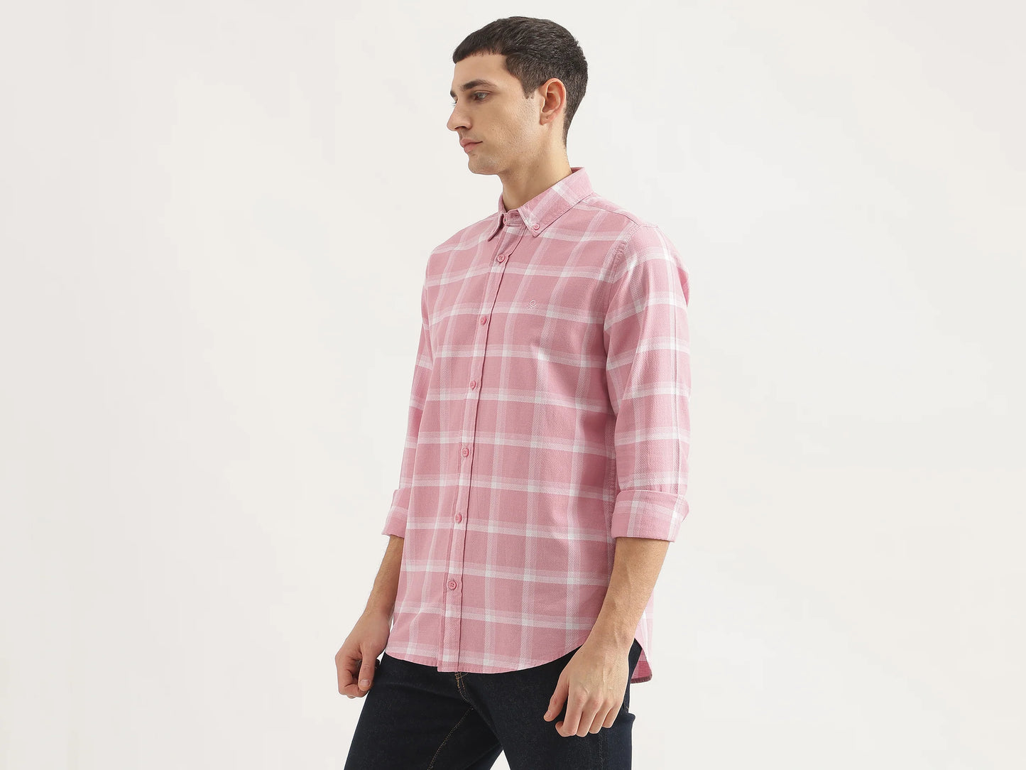 Elegant Regular Fit Checkered Shirt for Men Featuring Button-Down Collar Detail