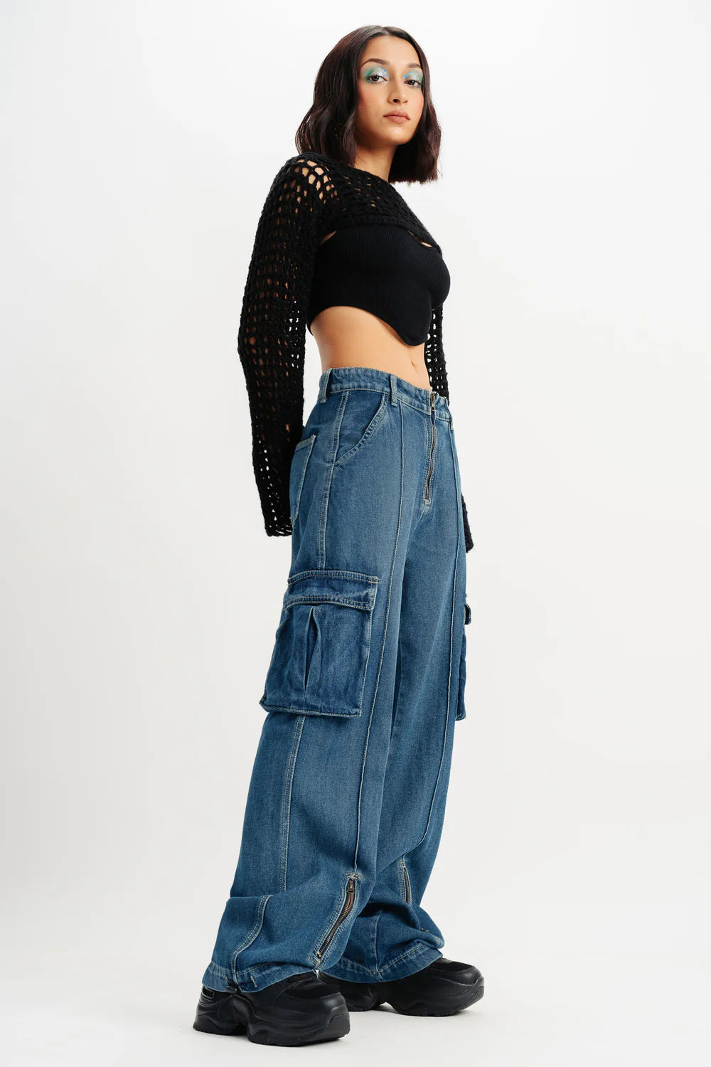 Premium Blue Pintuck Straight Cargo Jeans for Women – Durable and Trendy Denim