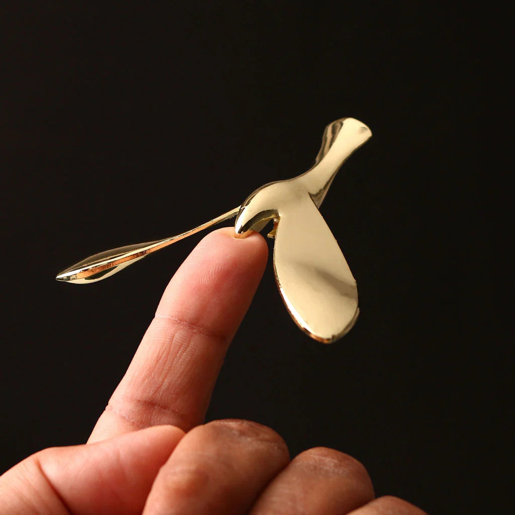Metallic Desk Balancing Bird Executive Desktop Ornament Kinetic Toy Stress Reliever