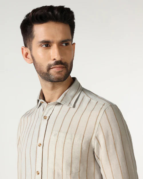 Lightweight Natural Linen Stripe Shirt for Men Everyday Casual Wear