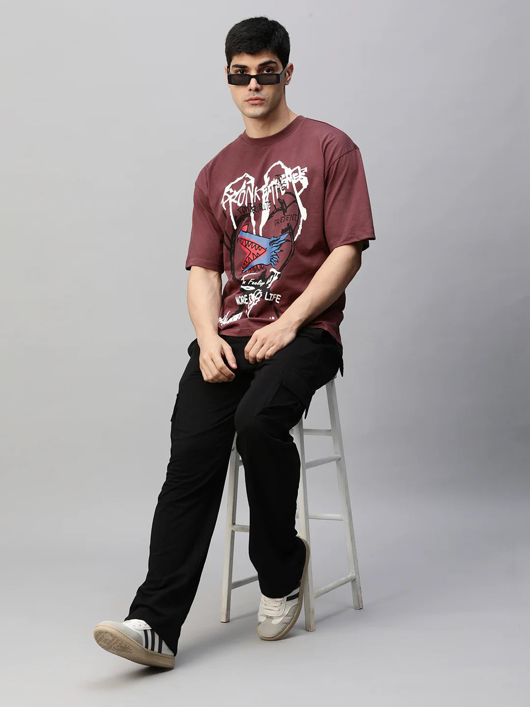 Lightweight Men’s Oversized T-Shirt with Bold Extreme Puff Design for Daily Outfits