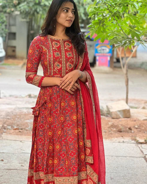 Trendy Red Maroon Anarkali Suit Set for Women Featuring Voluminous Silhouette