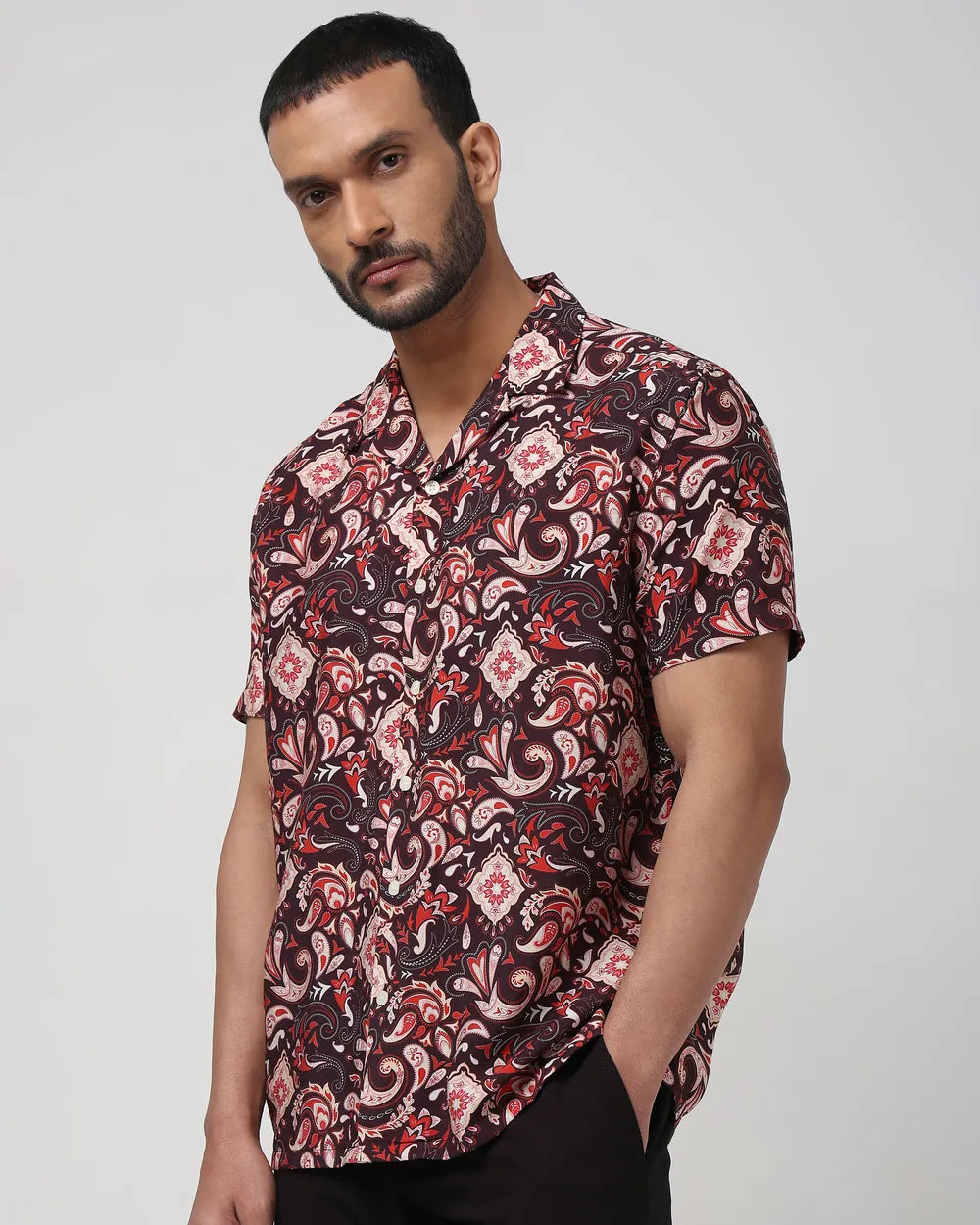 Fashionable Maroon Relaxed Fit Shirt for Men with Modern Digital Design