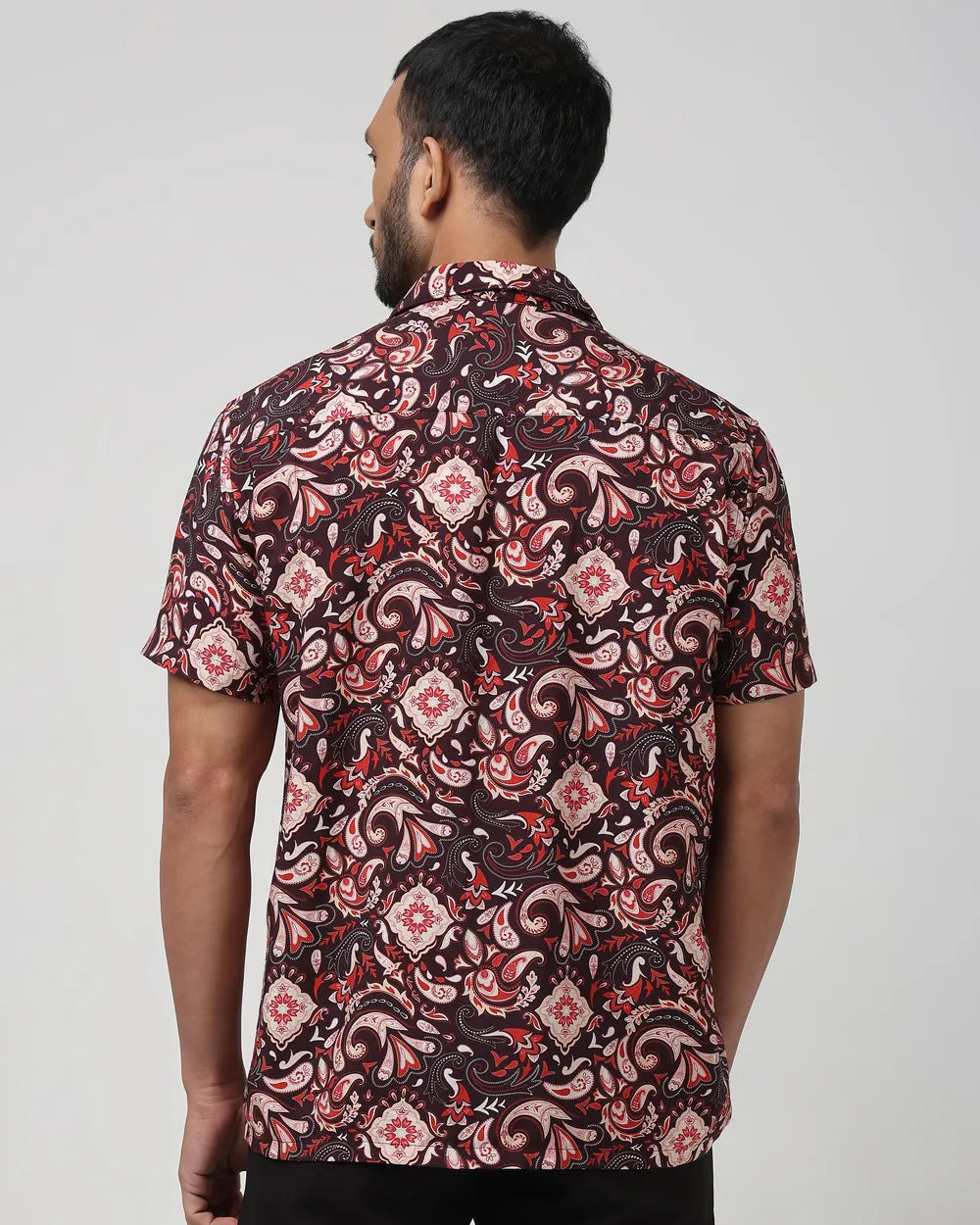 Fashionable Maroon Relaxed Fit Shirt for Men with Modern Digital Design