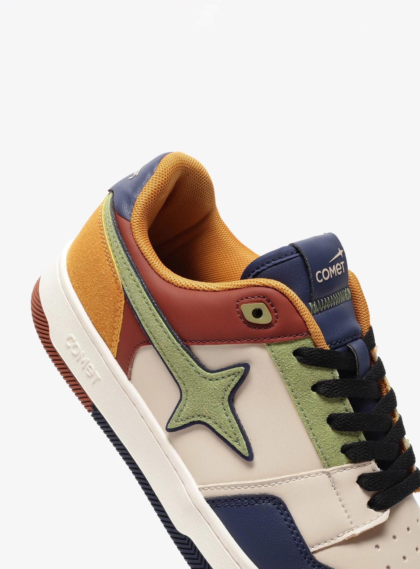 Lightweight Men’s Casual Low Shoes for Travel, Work, and Daily Outfits