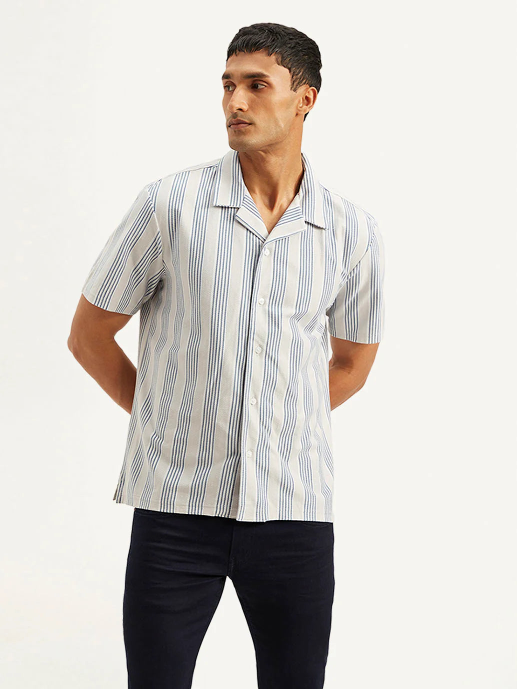 Trendy Striped Relaxed Fit Camp Shirt for Men in Comfortable Casual Style
