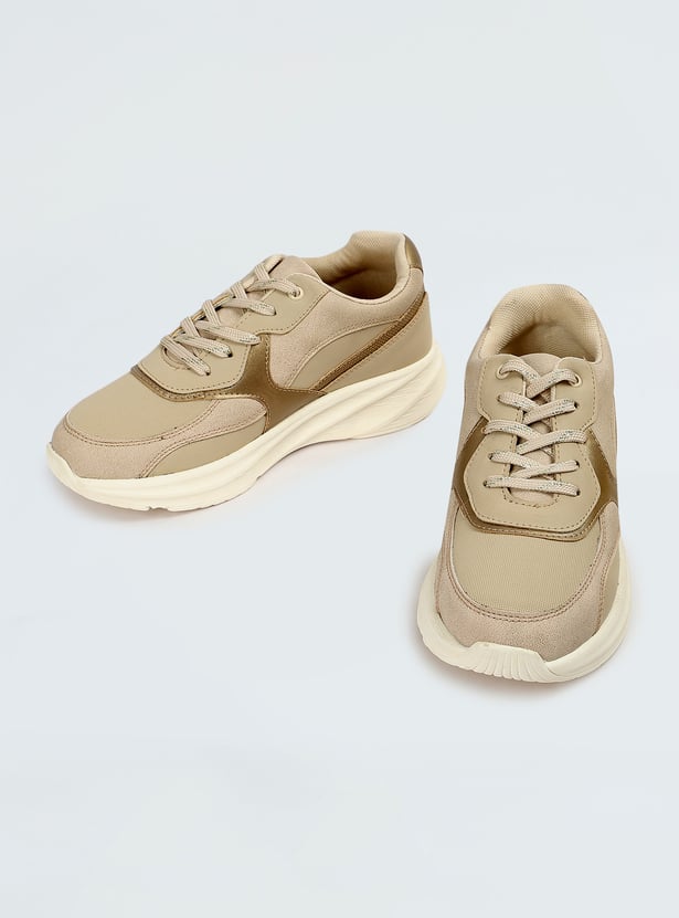 Modern Colourblocked Sneakers for Women for Walking and Outings