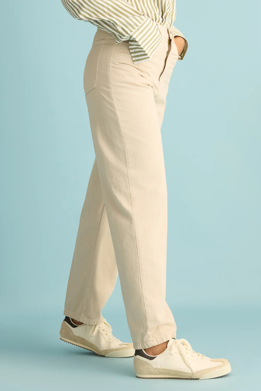 Versatile Birch White Womens Straight Jeans Elegant Denim Pants for Any Occasion