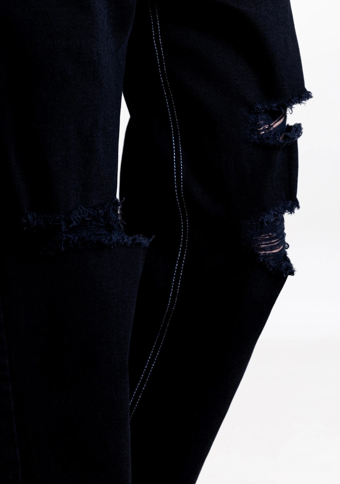 Black Wide Leg Denim Jeans for Men Designed for Casual and Street Style Outfits