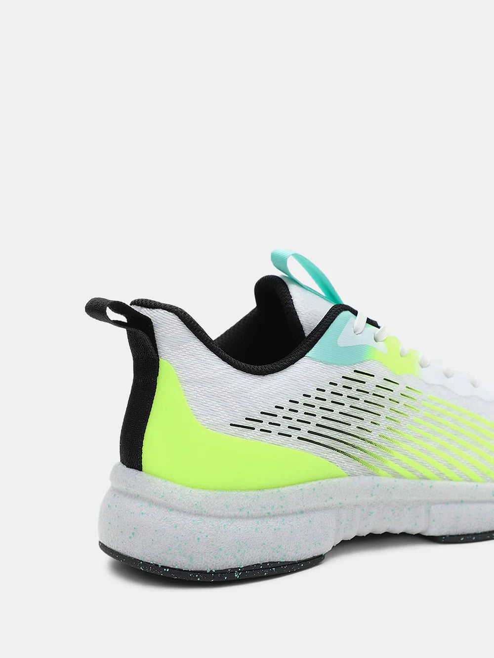 White Mesh Sneakers with Abstract Pattern for Streetwear and Everyday Comfort