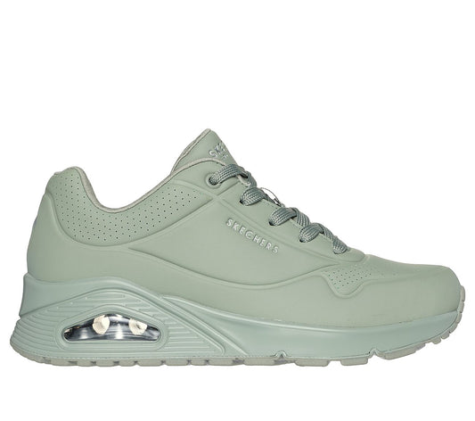 Comfortable Stand Women Sneakers with Flexible Outsole and Soft Insole