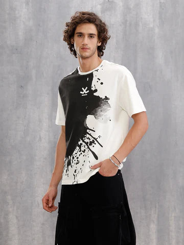 Men’s Off White Oversized Fit Placement Print T-Shirt – Comfortable Graphic Tee for Daily and Weekend Outfits