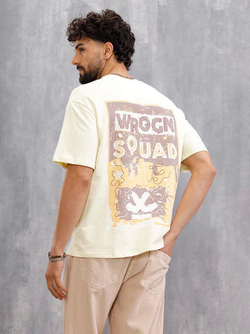 Oversized Yellow Crew Neck T-Shirt with Unique Frayed Yarn Effect Back Print – Modern Streetwear Casual Wear for Men