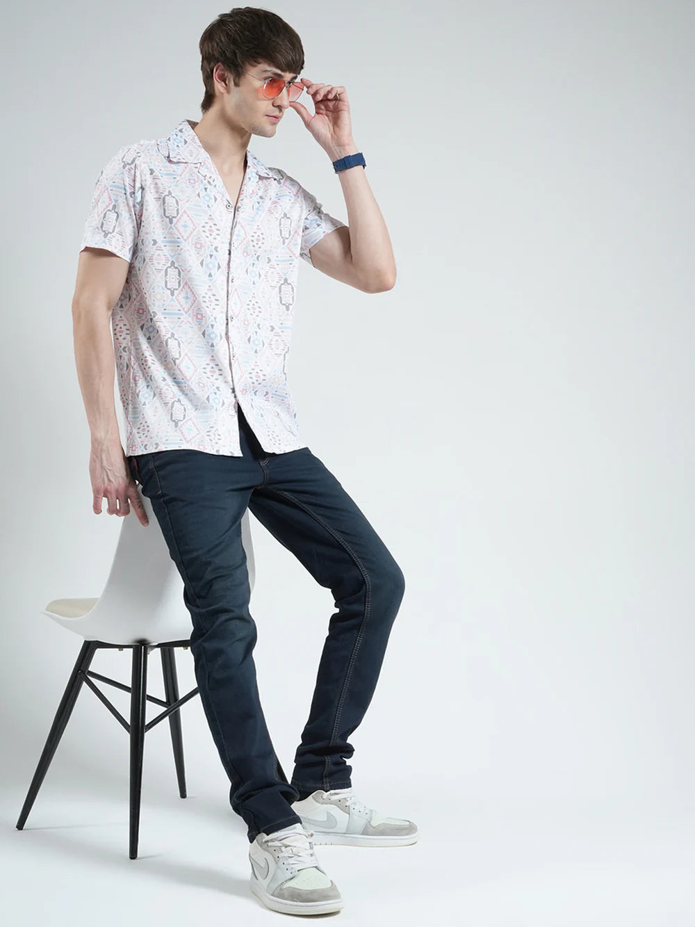 Fashionable Men’s Shirt in White with Half Sleeves and Printed Collar Accent