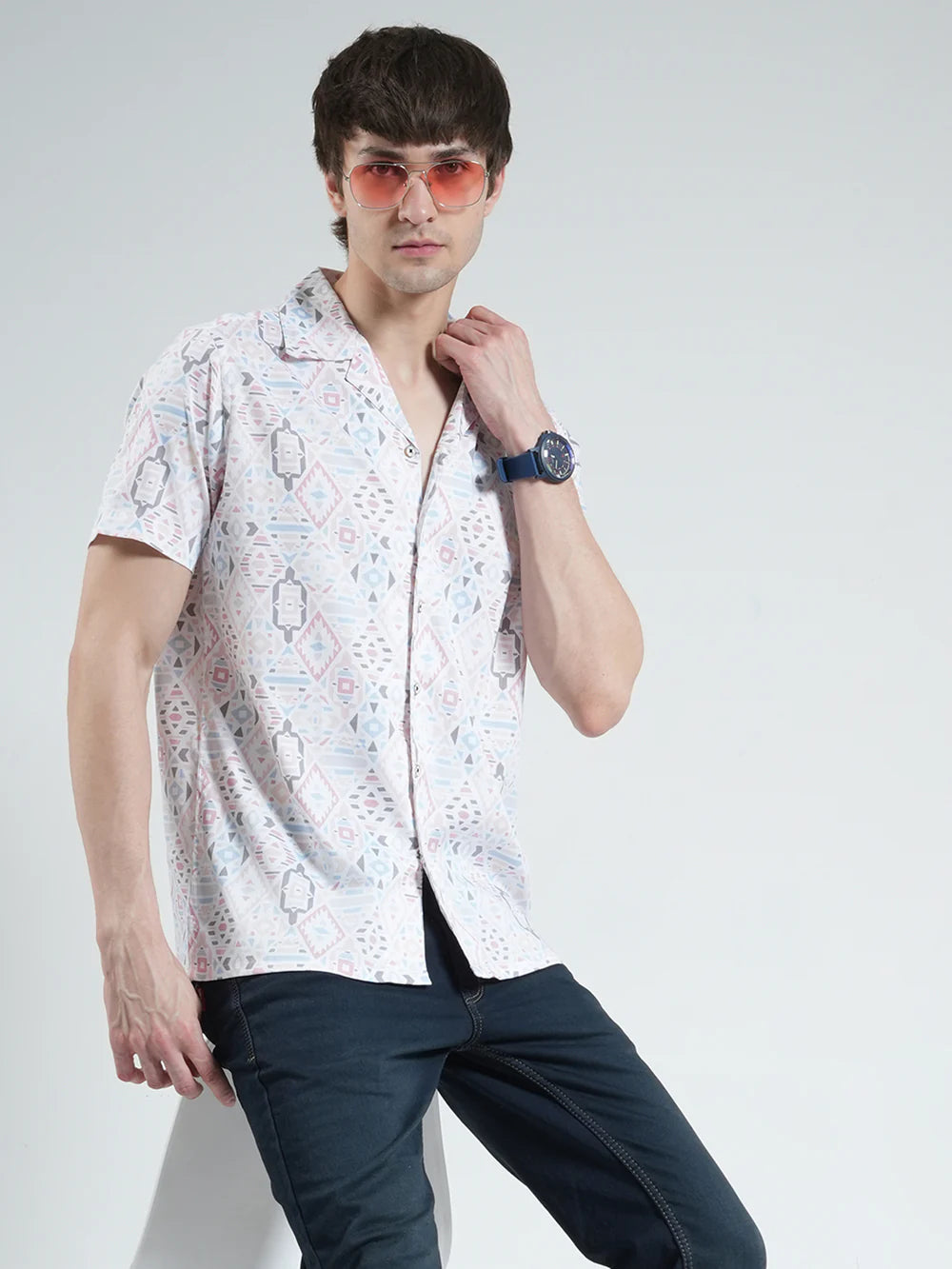 Fashionable Men’s Shirt in White with Half Sleeves and Printed Collar Accent