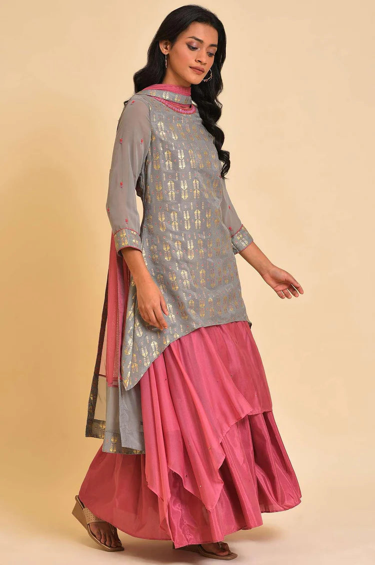Graceful Grey and Pink Asymmetric Layered Dress Dupatta Set – Stylish Traditional Meets Contemporary Outfit for Celebrations