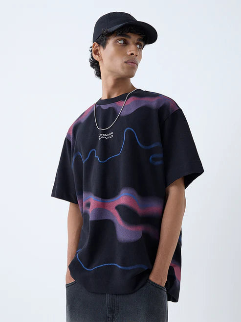 Black Abstract Design Relaxed Fit Cotton T-Shirt for Men – Modern Graphic Casual Wear with Comfortable Everyday Style