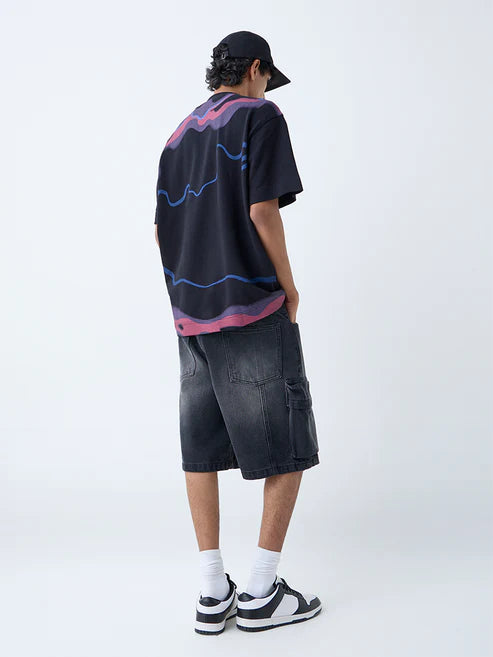 Black Abstract Design Relaxed Fit Cotton T-Shirt for Men – Modern Graphic Casual Wear with Comfortable Everyday Style