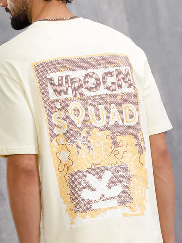 Oversized Yellow Crew Neck T-Shirt with Unique Frayed Yarn Effect Back Print – Modern Streetwear Casual Wear for Men