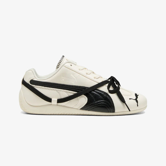Sporty and Casual Women’s Shoes in White and Black