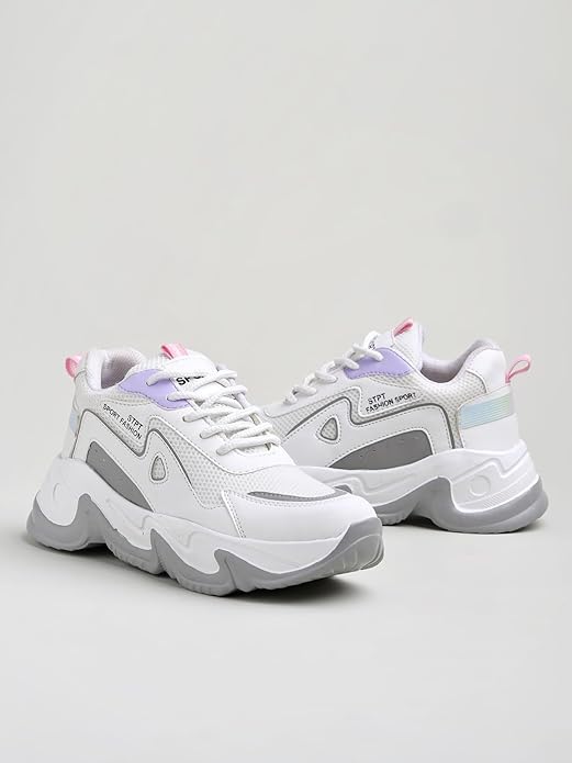 Fashionable Women Lace Up Sneaker Shoes with Breathable Fabric and Supportive Fit