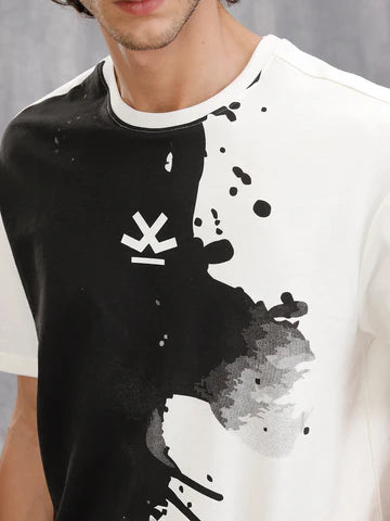 Men’s Off White Oversized Fit Placement Print T-Shirt – Comfortable Graphic Tee for Daily and Weekend Outfits