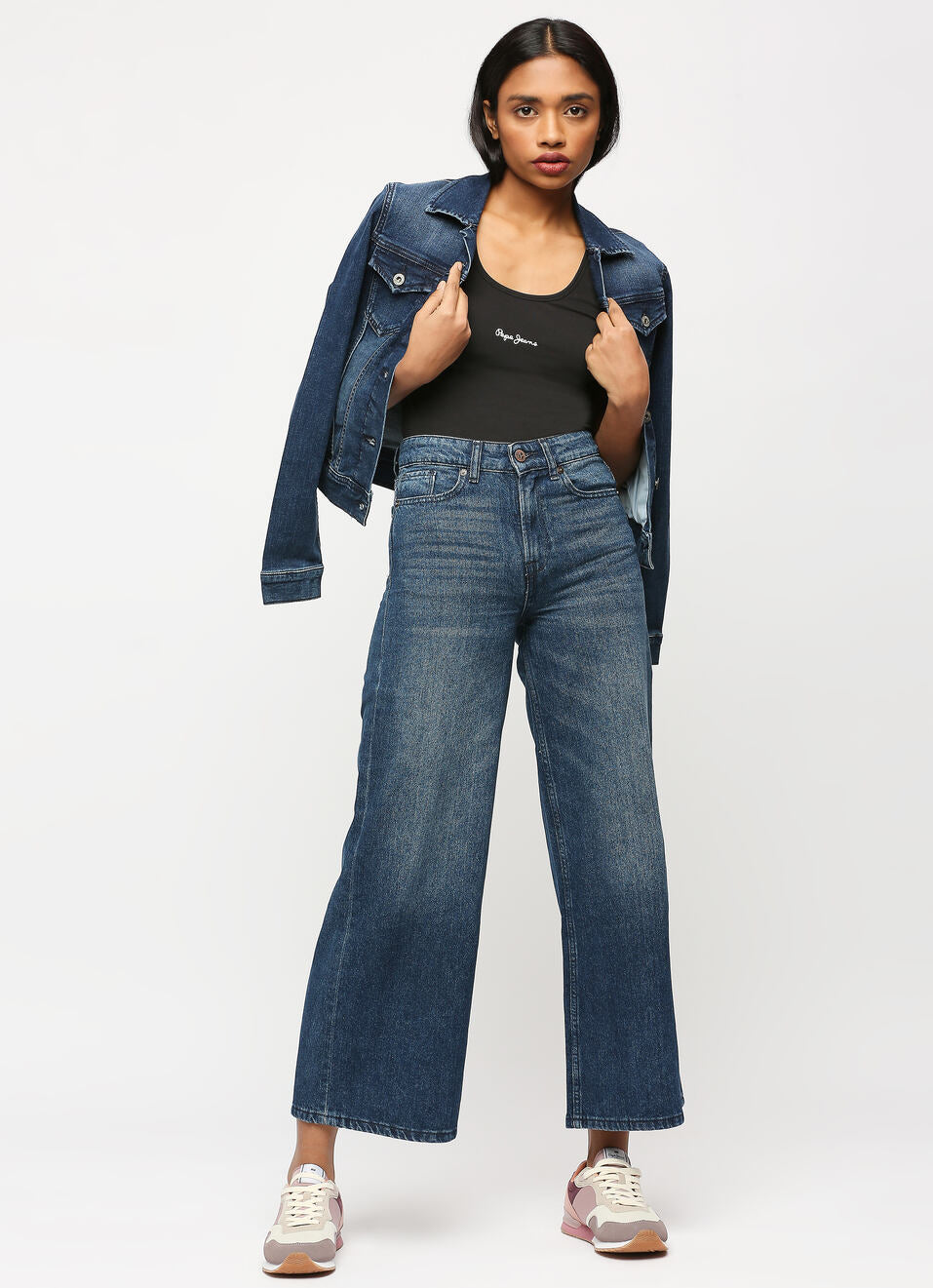 Streetwear Style Hailey Blue Wide Leg Jeans with High Waist Design