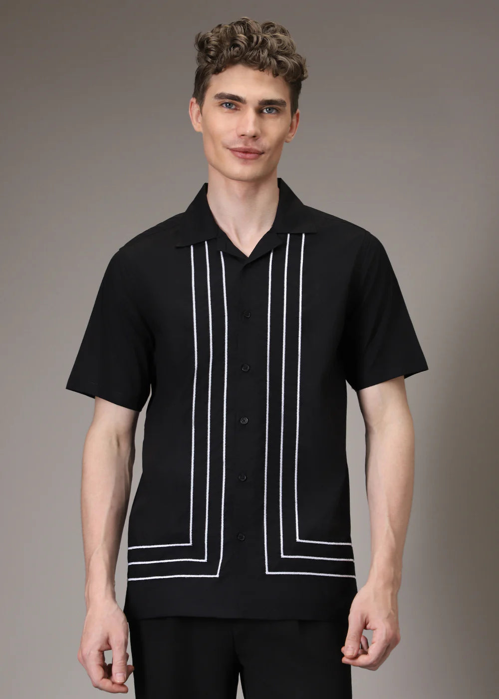 Elegant Black Embroidered Shirt for Men Featuring Modern Line Detailing