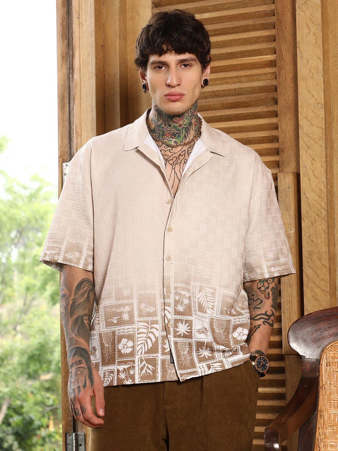 Textured Ombre Tactile Shirt with Tropical Gradient Design for Daily and Vacation Wear