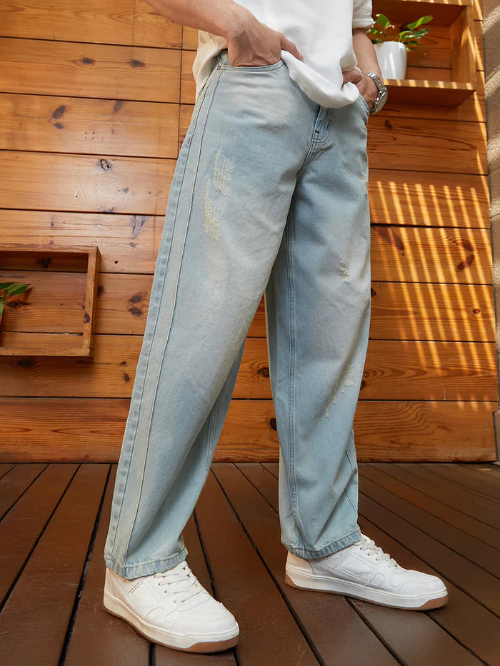 Light Wash Baggy Fit Denim Jeans for Men Perfect for Everyday and Casual Wear