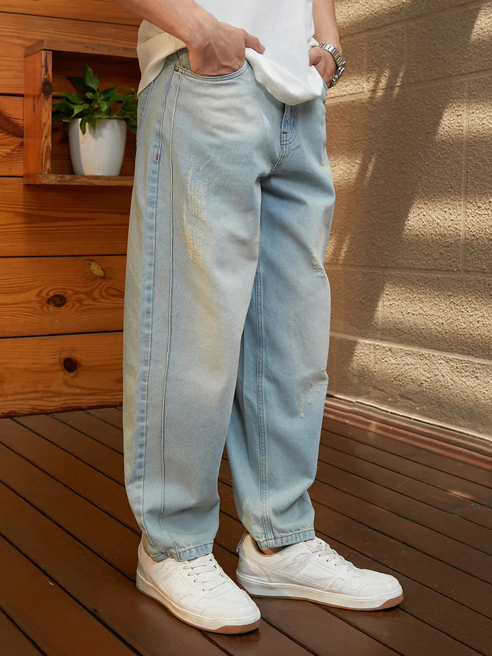 Light Wash Baggy Fit Denim Jeans for Men Perfect for Everyday and Casual Wear