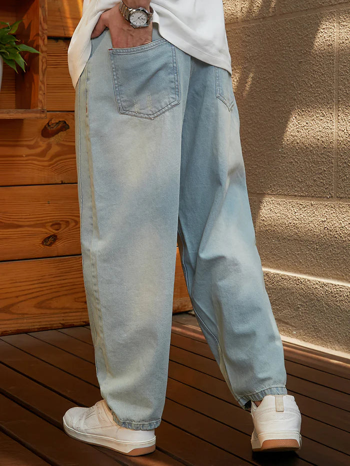 Light Wash Baggy Fit Denim Jeans for Men Perfect for Everyday and Casual Wear