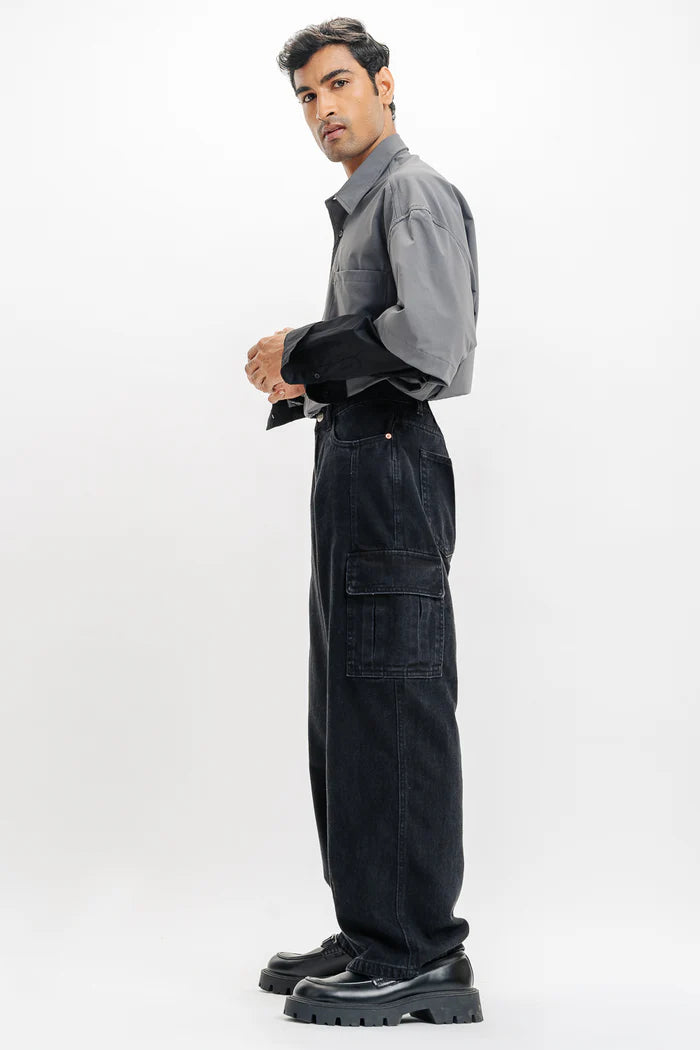 Coal Cut Baggy Straight Cargo Jeans for Men with Multiple Pockets and Relaxed Fit