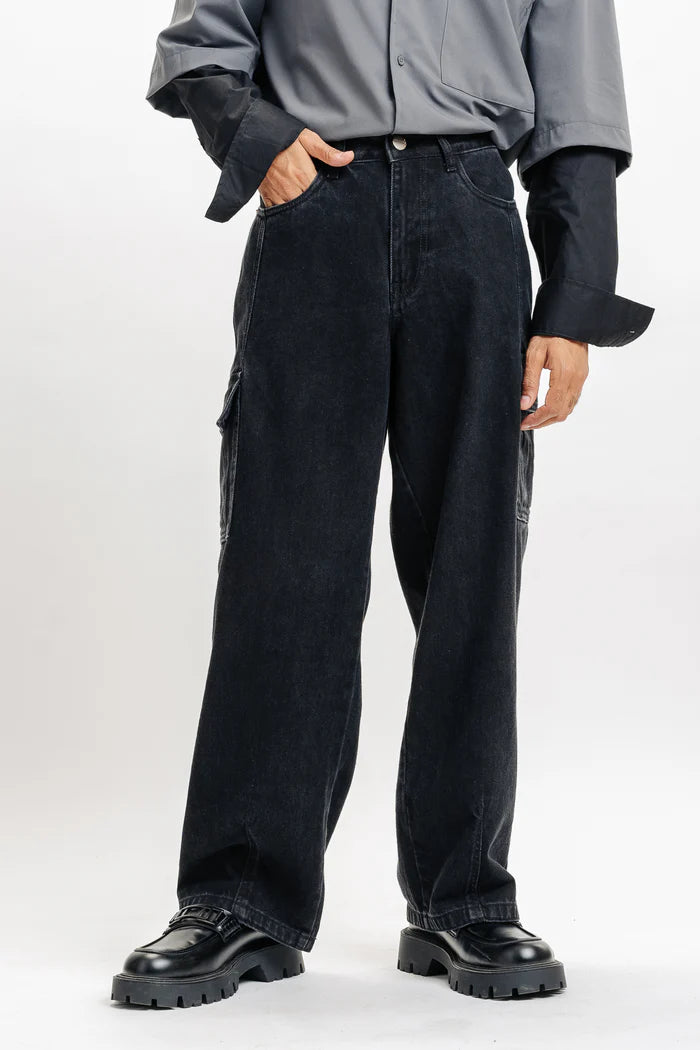 Coal Cut Baggy Straight Cargo Jeans for Men with Multiple Pockets and Relaxed Fit