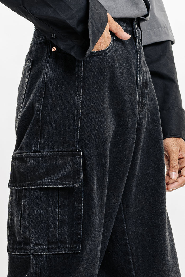 Coal Cut Baggy Straight Cargo Jeans for Men with Multiple Pockets and Relaxed Fit
