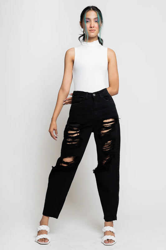 Stylish Black Ripped Baggy Jeans for Women Vintage Inspired Relaxed Fit Denim